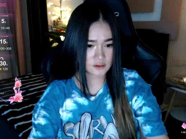 AdriannaFowler webcam