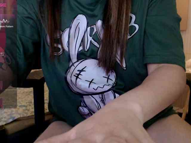 AdriannaFowler webcam