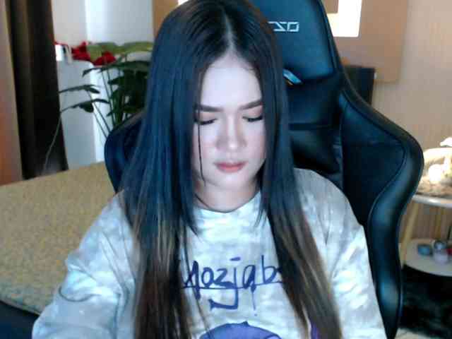 AdriannaFowler webcam