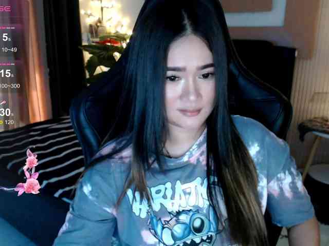 AdriannaFowler webcam