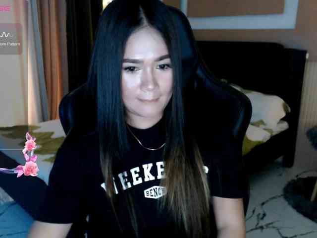 AdriannaFowler webcam