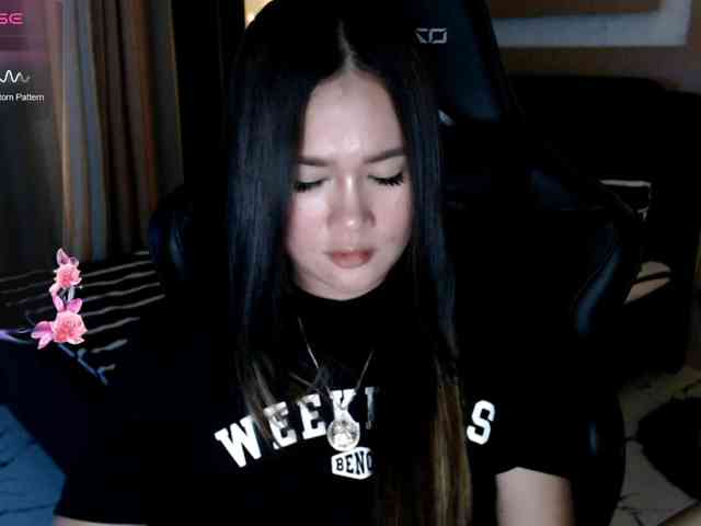 AdriannaFowler webcam