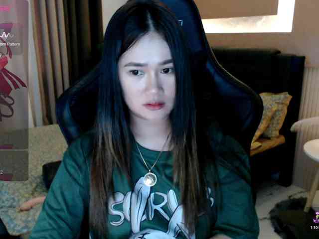 AdriannaFowler webcam