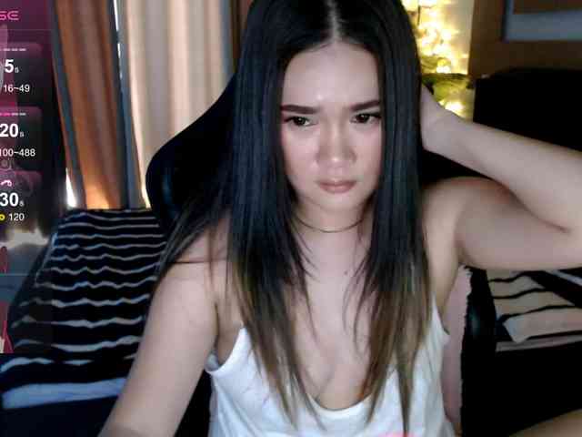 AdriannaFowler webcam