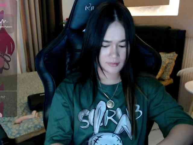 AdriannaFowler webcam