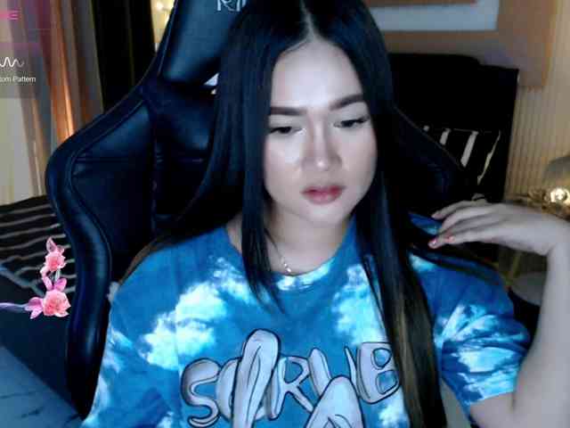 AdriannaFowler webcam