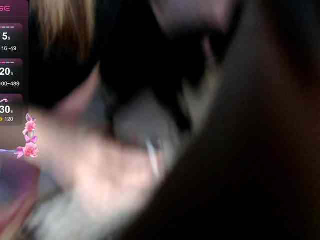 AdriannaFowler webcam