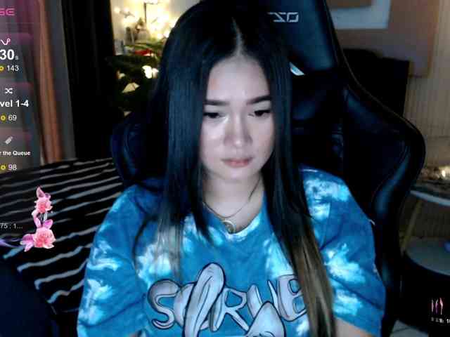 AdriannaFowler webcam