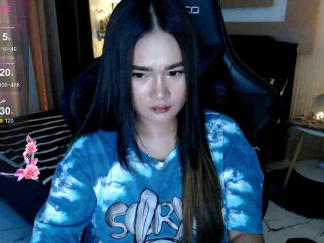 AdriannaFowler webcam