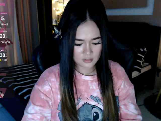 AdriannaFowler webcam