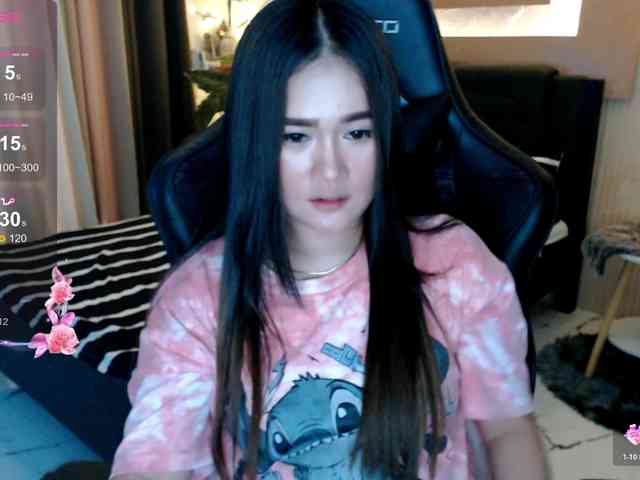 AdriannaFowler webcam