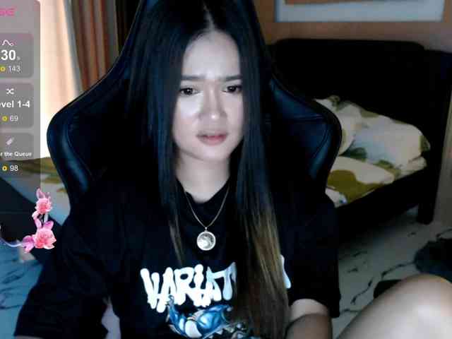 AdriannaFowler webcam