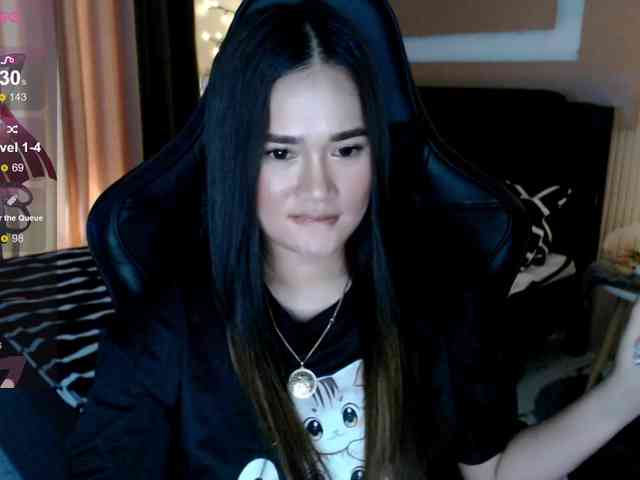 AdriannaFowler webcam