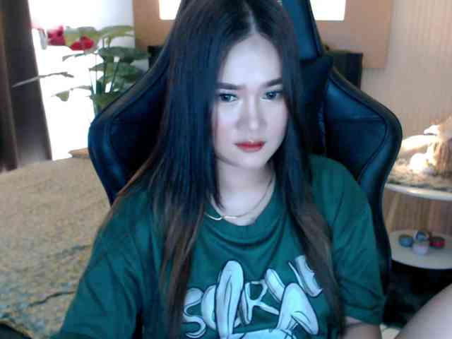 AdriannaFowler webcam