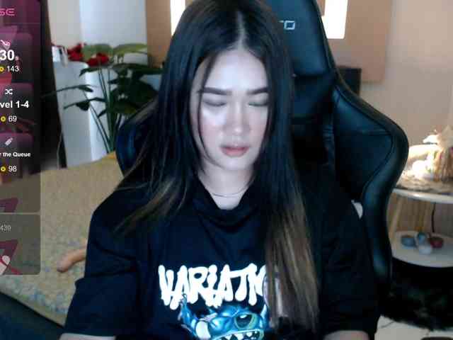 AdriannaFowler webcam