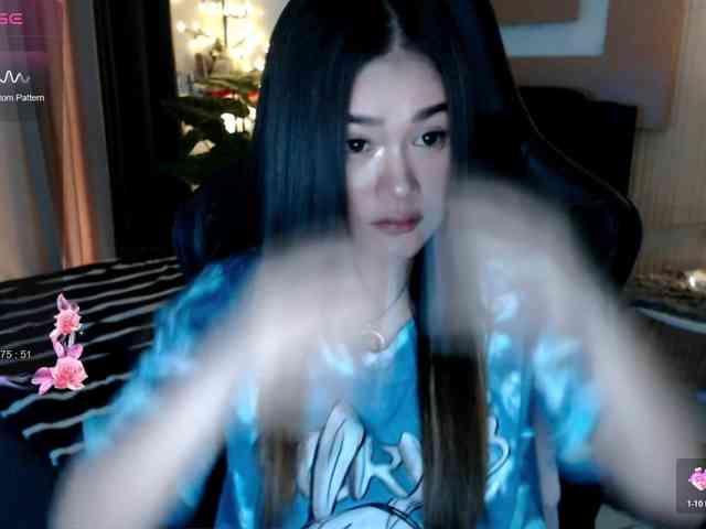 AdriannaFowler webcam