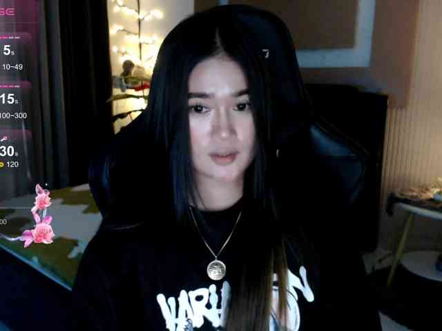 AdriannaFowler webcam