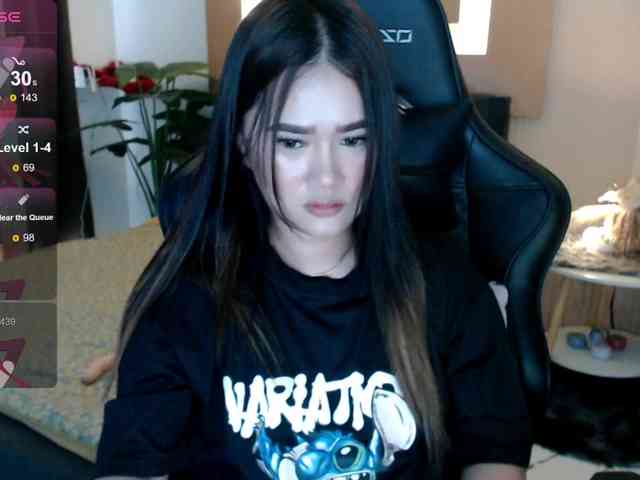 AdriannaFowler webcam