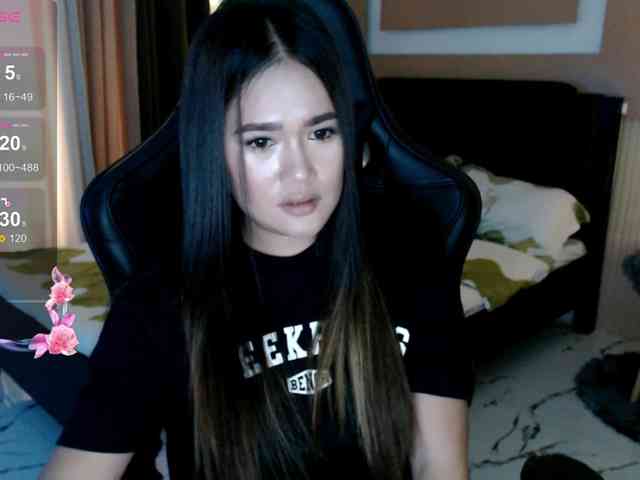 AdriannaFowler webcam