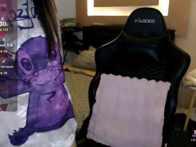 AdriannaFowler webcam