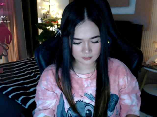 AdriannaFowler webcam