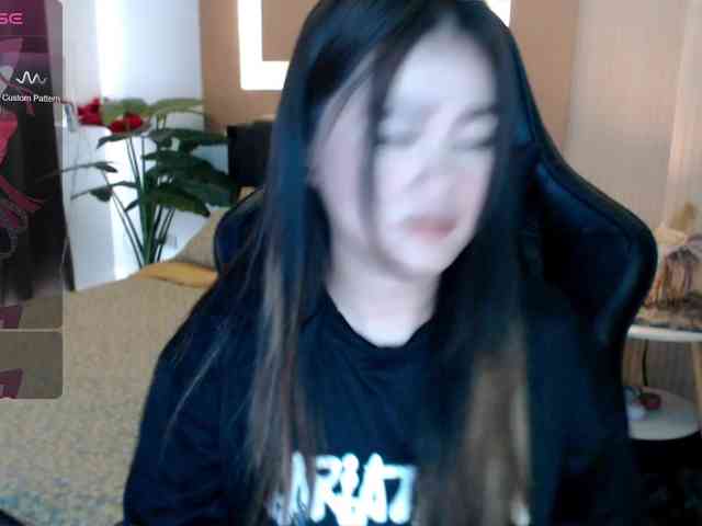 AdriannaFowler webcam