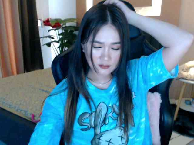 AdriannaFowler webcam