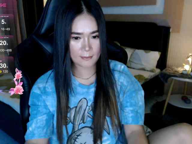 AdriannaFowler webcam