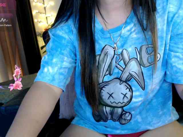 AdriannaFowler webcam