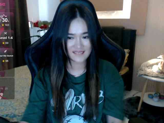 AdriannaFowler webcam