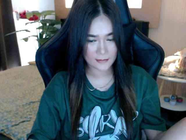 AdriannaFowler webcam