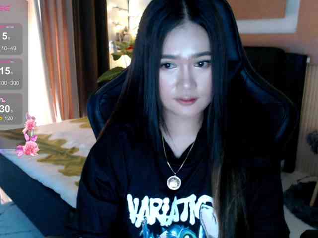 AdriannaFowler webcam