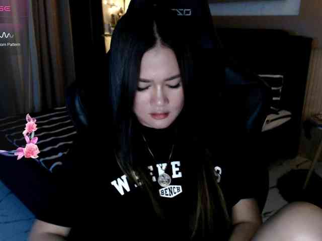 AdriannaFowler webcam