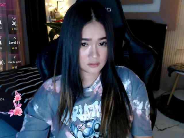 AdriannaFowler webcam