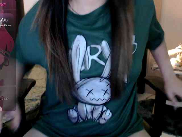 AdriannaFowler webcam