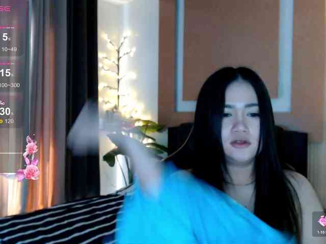 AdriannaFowler webcam