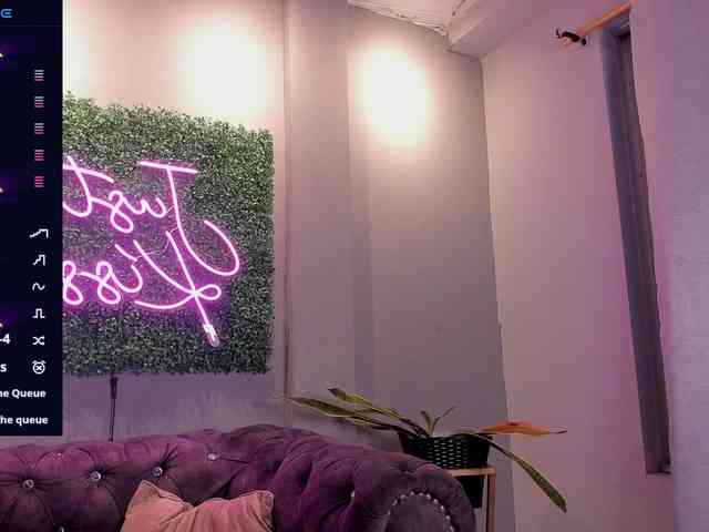 damoncolin Live Webcam on BongaCams