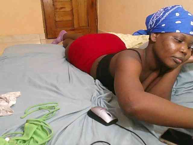 Sexyblackqueen webcam