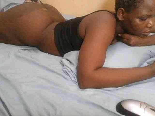 Sexyblackqueen webcam