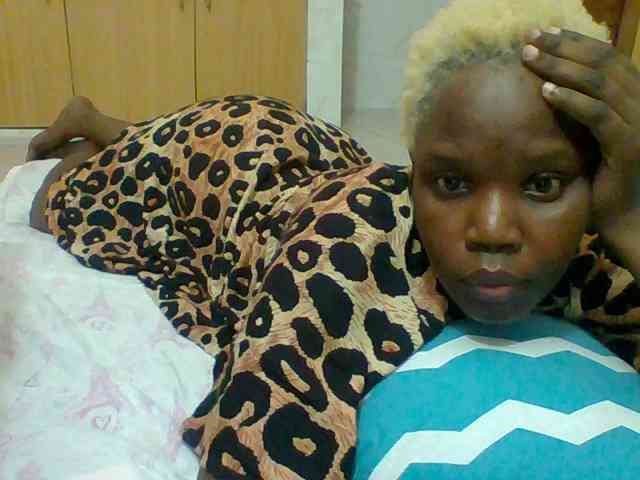 Sexyblackqueen webcam