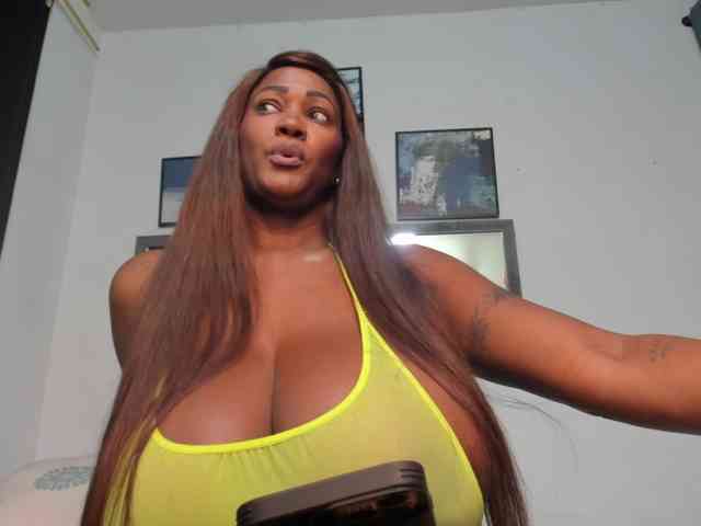 crazy-addixtion3 webcam