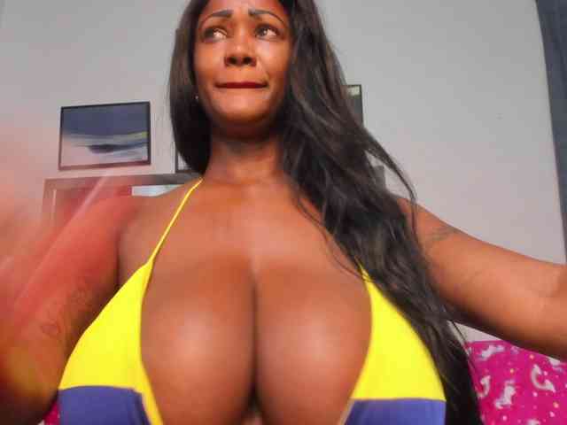 crazy-addixtion3 webcam