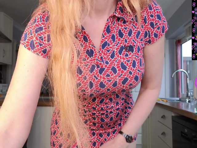 stripmequick's BongaCams show and profile