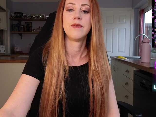 stripmequick's BongaCams show and profile