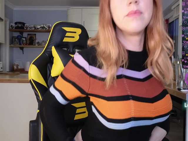 stripmequick's BongaCams show and profile