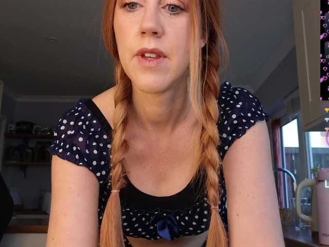 stripmequick's BongaCams show and profile