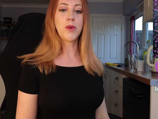 stripmequick's BongaCams show and profile