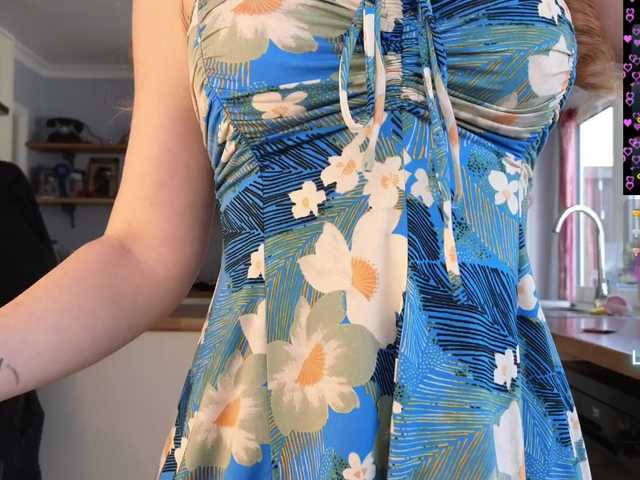 stripmequick's BongaCams show and profile