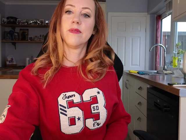 stripmequick's BongaCams show and profile