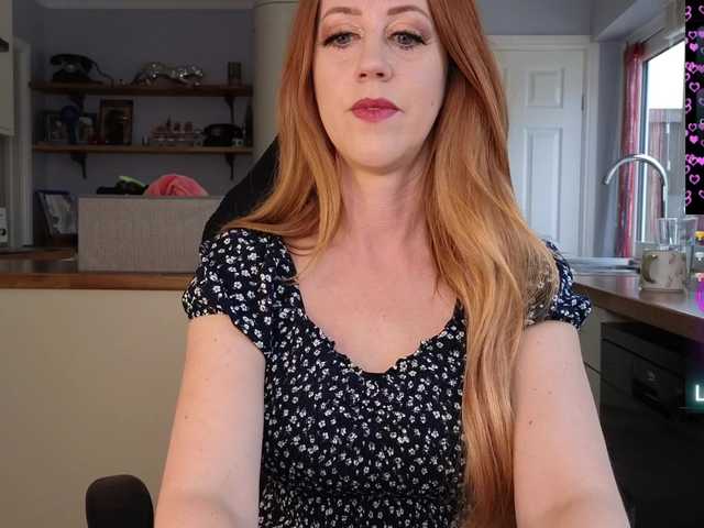 stripmequick's BongaCams show and profile